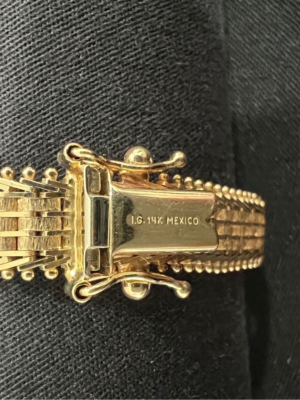 14K Vintage Gold 7.5in 9mm 14g Gate/Brick Link Bracelet - Picture 12 of 12